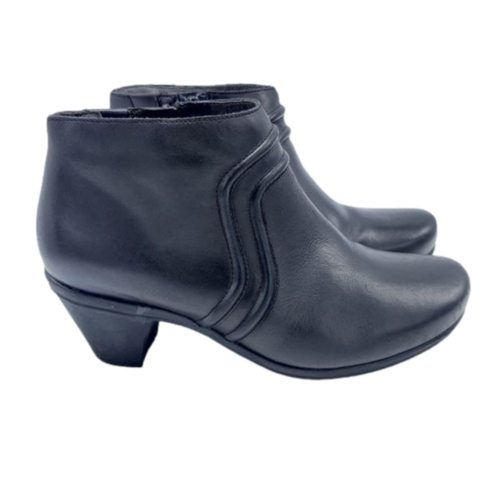 Abeo BIO System "Reagan" Ankle Bootie Heels Size 6N Narrow Black Leather #171